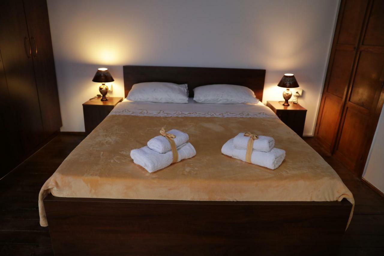 Guest House Mikel Berat Luaran gambar