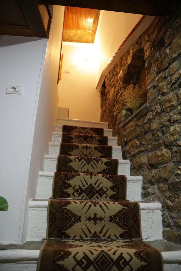 Guest House Mikel Berat Luaran gambar